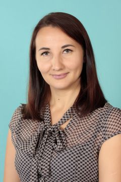 Гужова Анна Евгеньевна